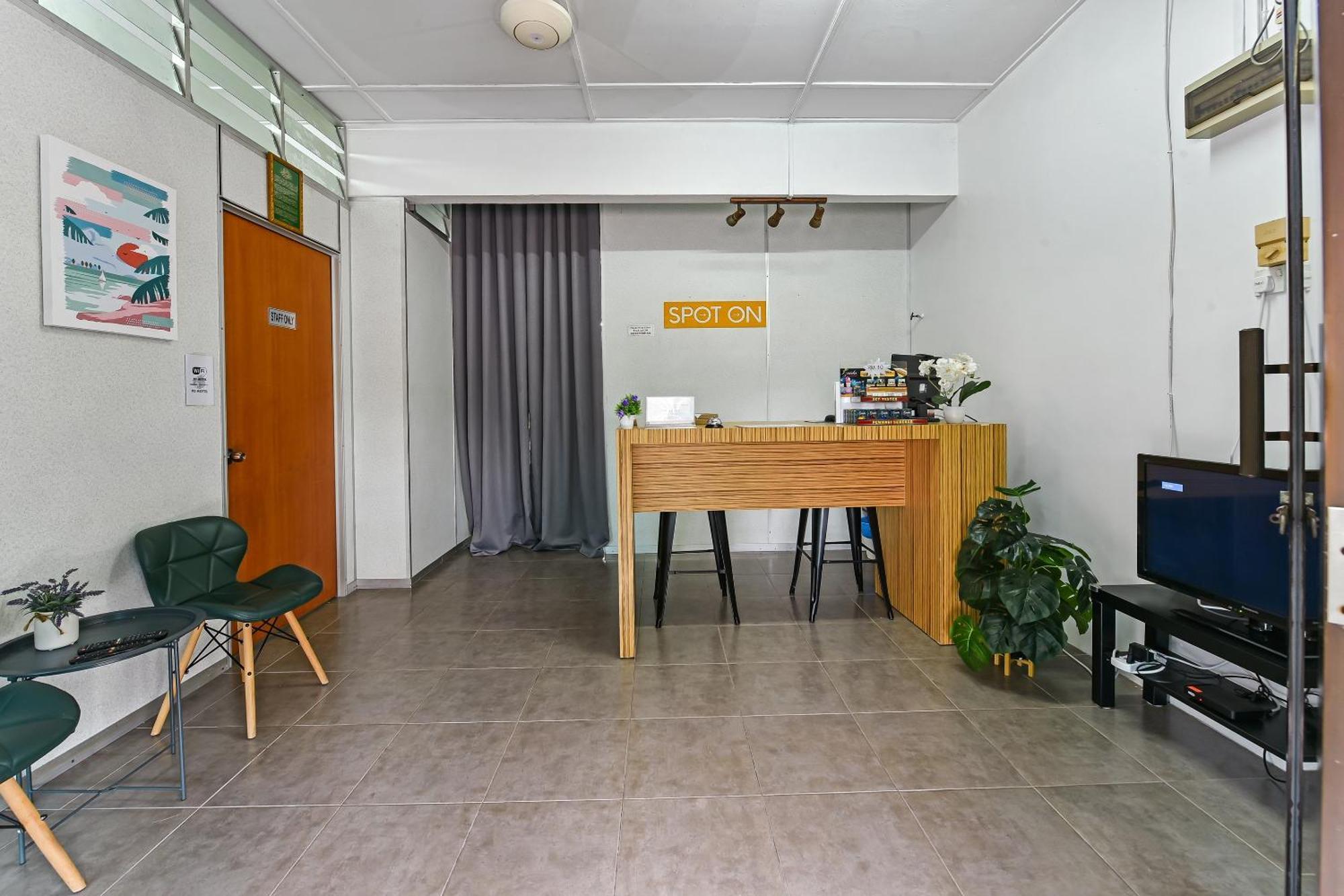 Spot On 90541 Pd Motel Port Dickson Exterior photo